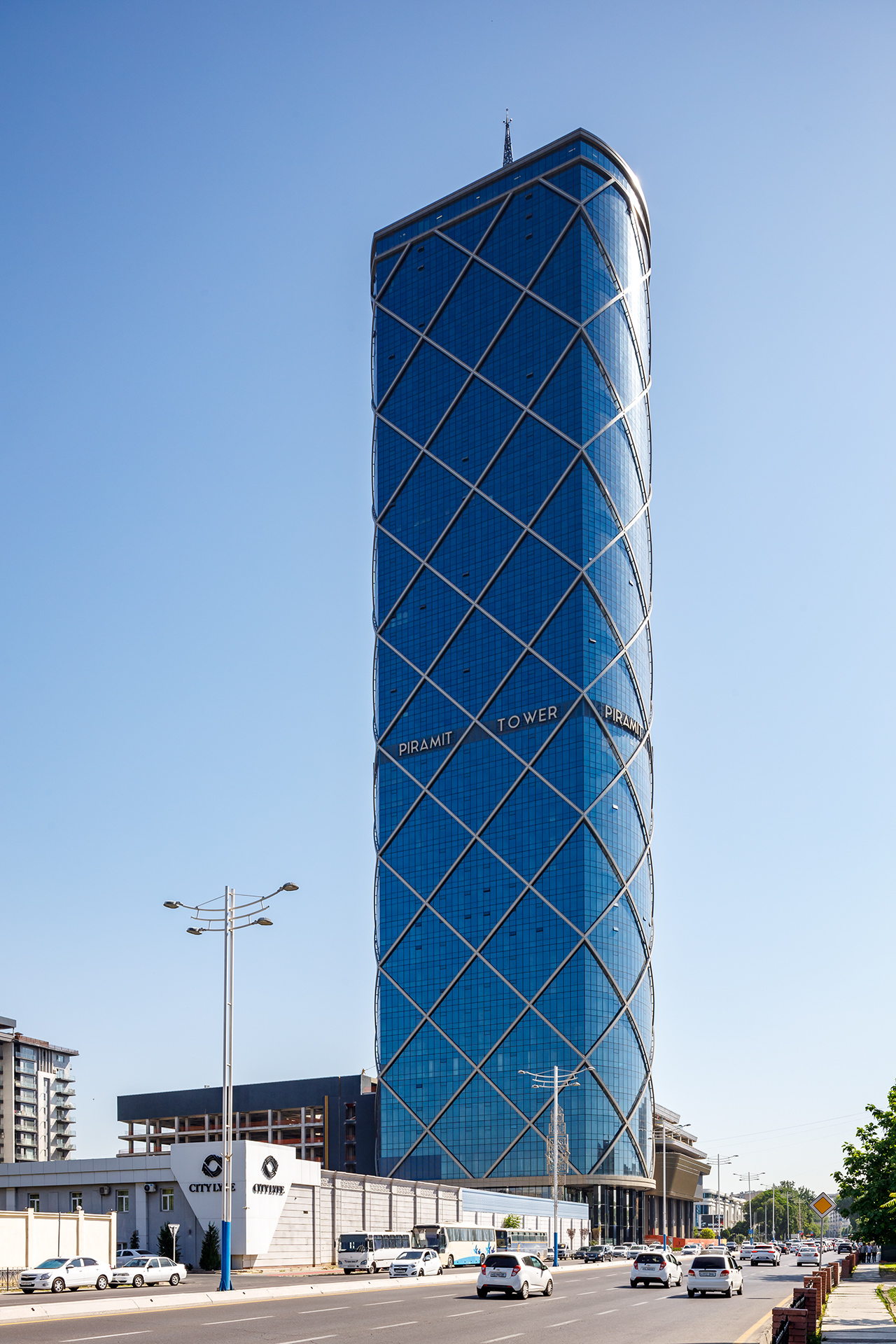 PIRAMIT TOWER Metal Yap Group piramit-tower-metal-yap-group