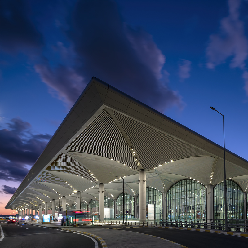 İSTANBUL AIRPORT